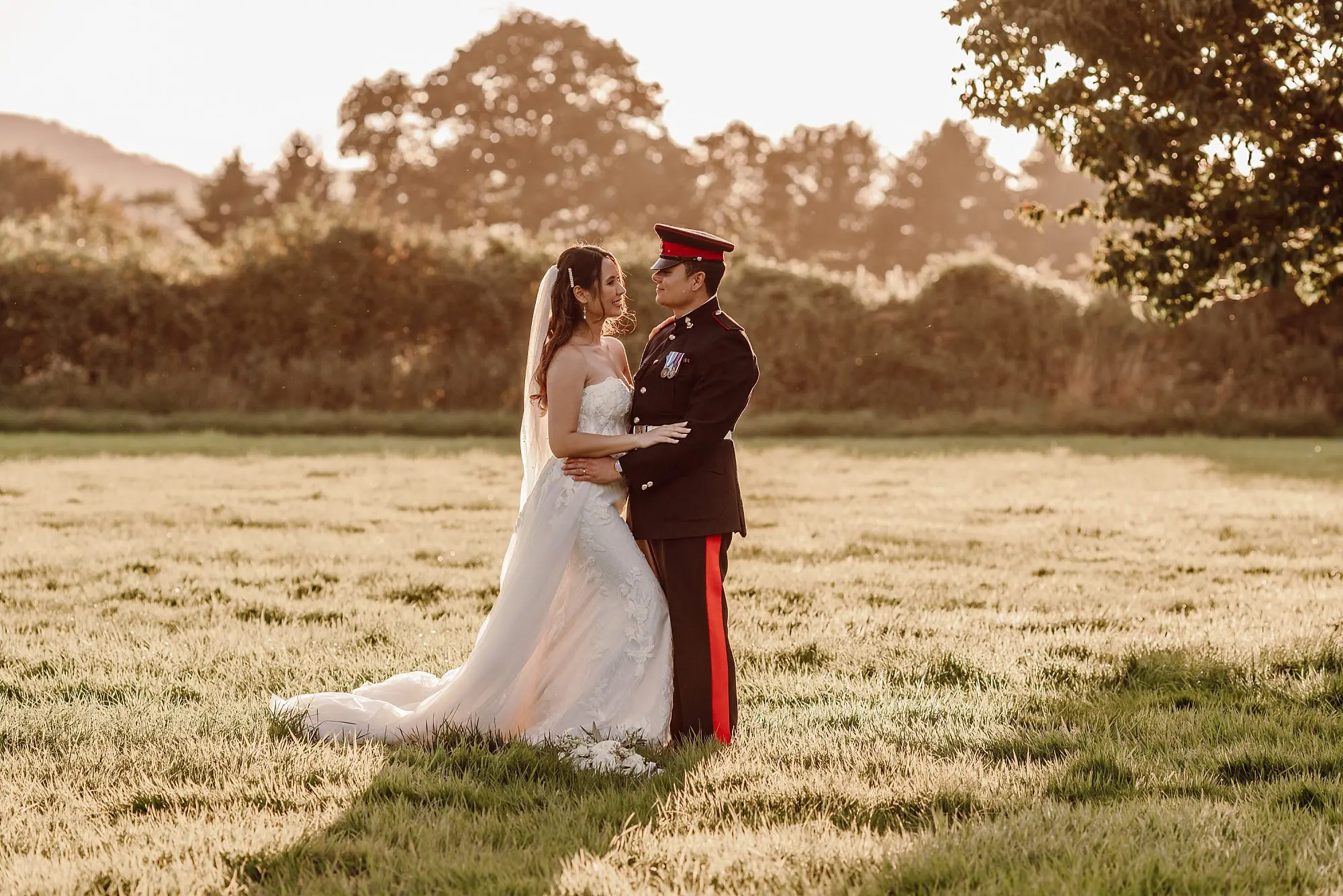 wedding photographer Tithe Barn Hampshire Ania Photo
