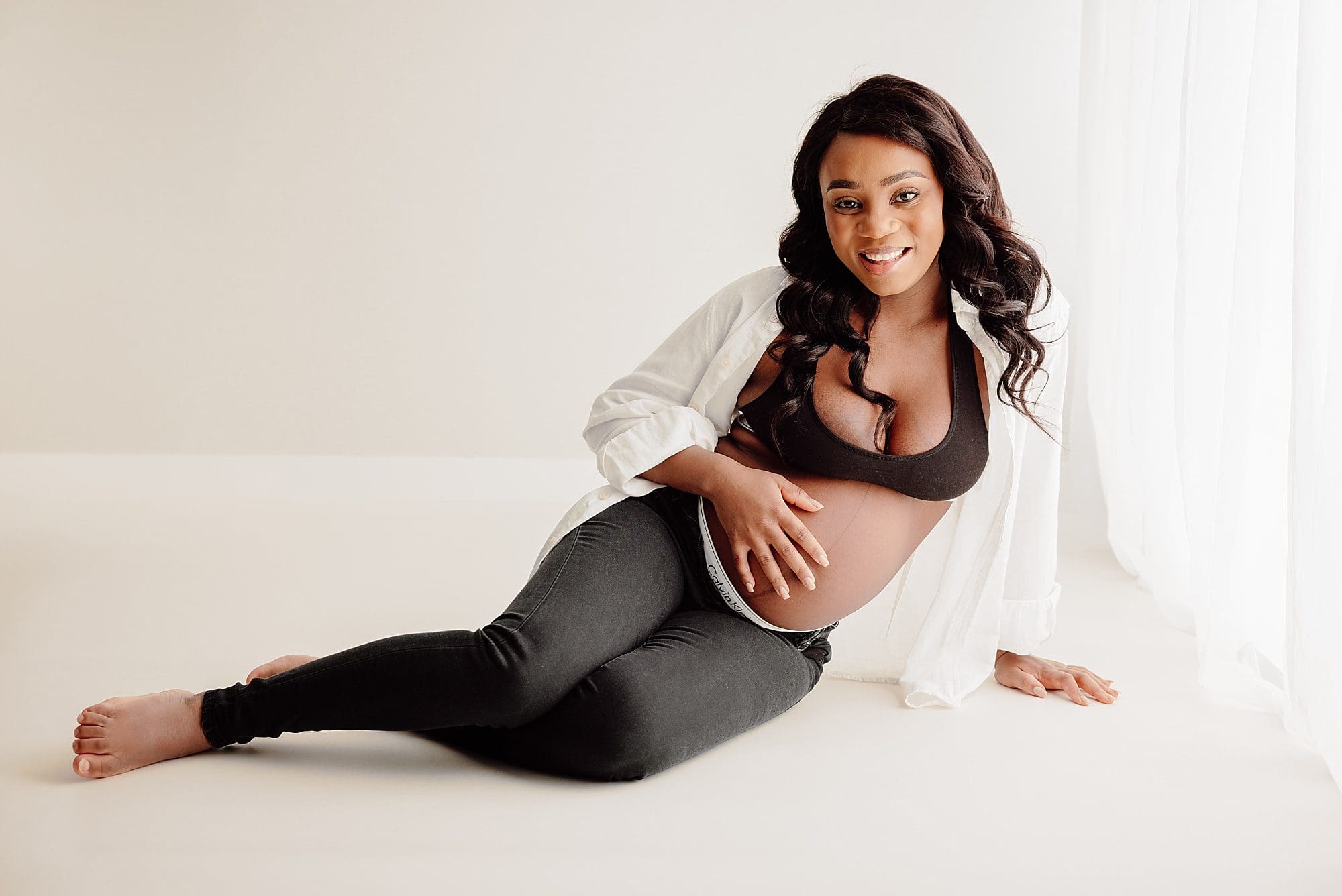 professional maternity photo session Portsmouth Ania Photo