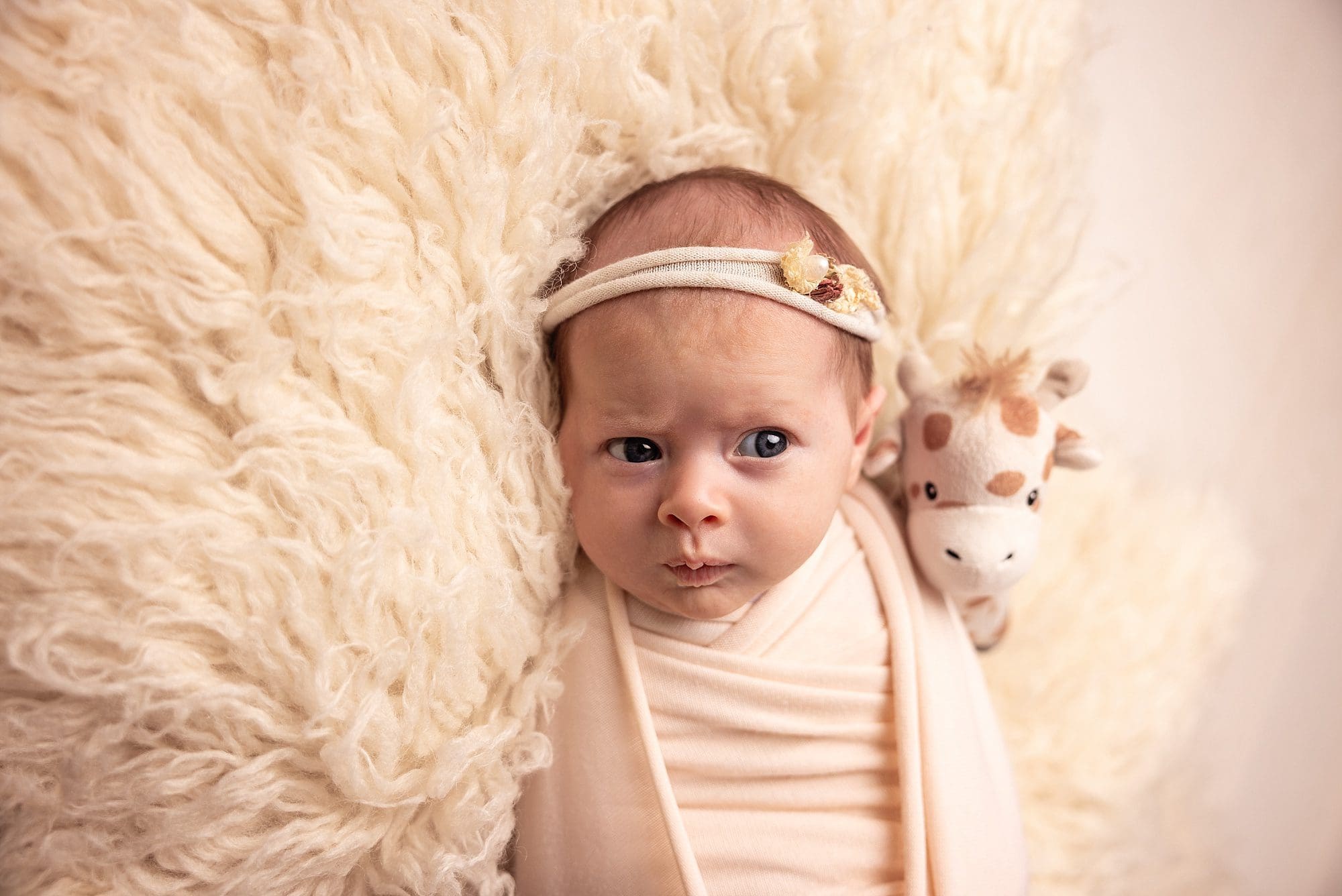 cute newborn baby neutral  photo session Portsmouth by Ania Photo professional newborn photographer