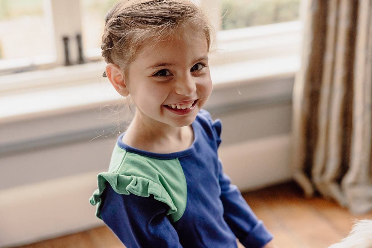 home family photo session Hambledon Hampshire by Ania Photo children photographer