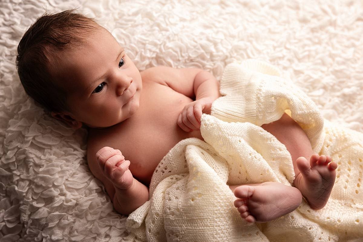 Ania Photo Newborn photographer Chichester West Sussex photo session, timeless newborn pose
