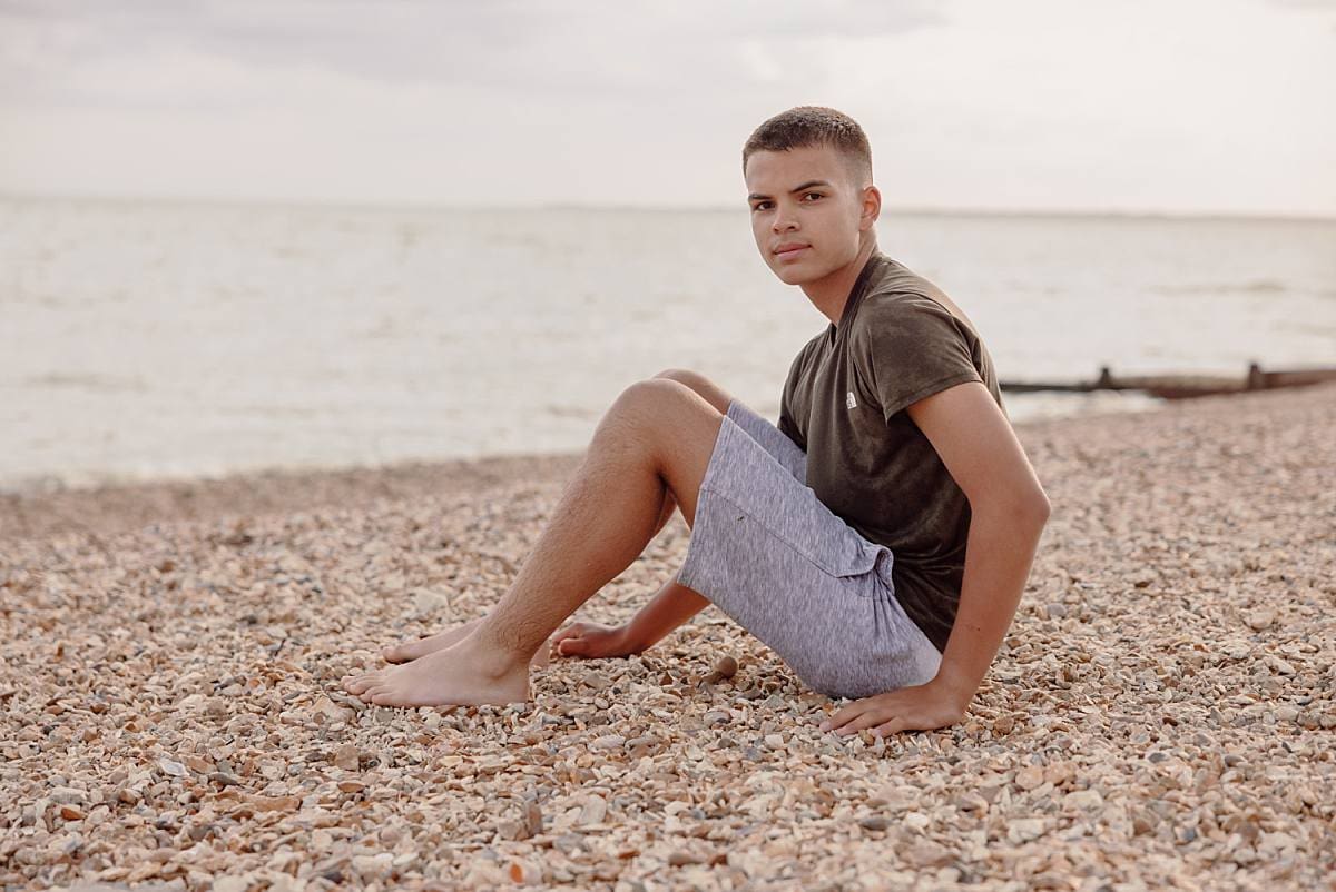 Family photo session on Lee-On-Solent Beach with teenage kids