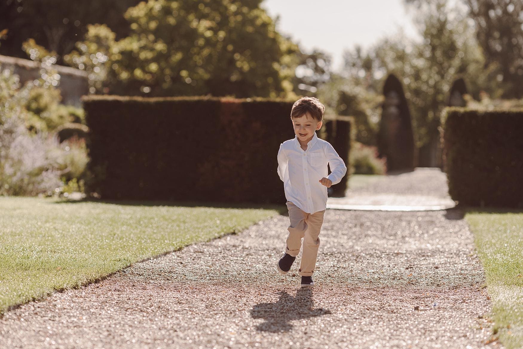 Stylish family photography session at Hampshire’s Four Seasons hotel