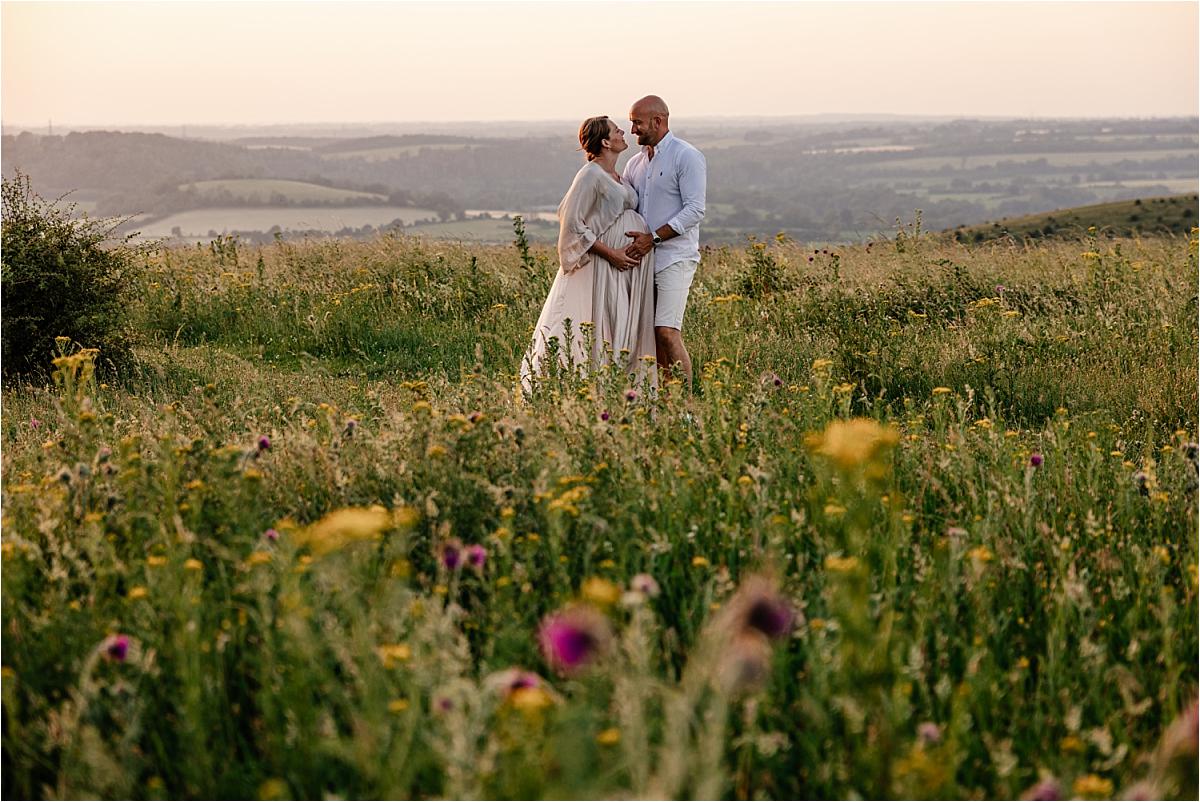 maternity photoshoot Chichester outdoors